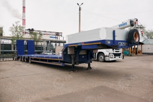 Полуприцеп трал LUXUDA LZC9404TDP 4 оси, пневмоподвеска, ленивая передняя ось, 42,3 тонны, 16.5*2.55 с уширителями до 3м, гидравлические сходни. Фото 1