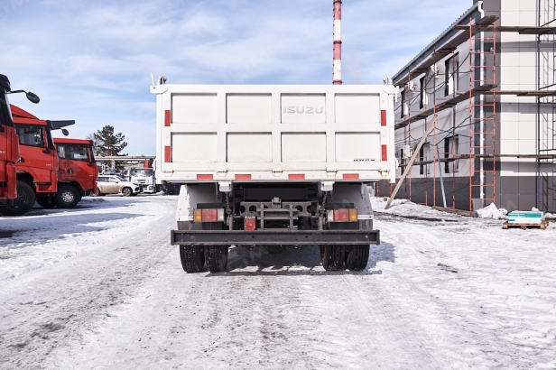 Самосвал ISUZU 4x2 дв 118kw средний подъёмник гп 6 тонн. Фото 7