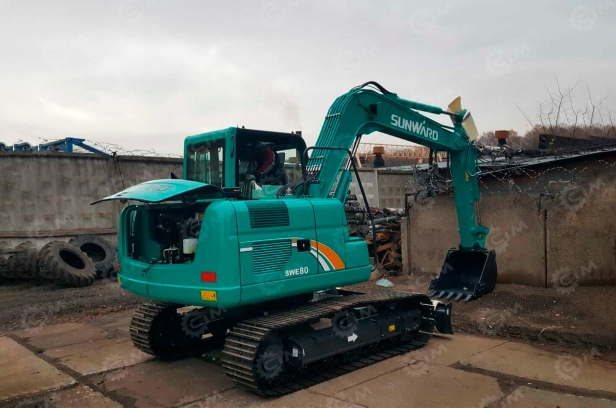 Экскаватор гусеничный SUNWARD SWE80E-5 с харвестером. Фото 6