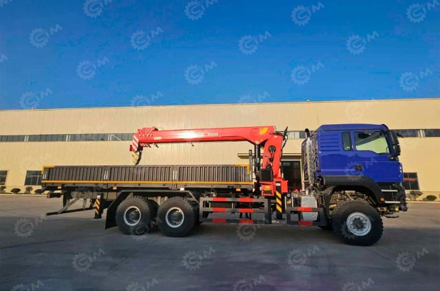 Бортовой грузовик HOWO 6x6 дв 480лс кму КМУ SUNHUNK S3005 гп 12т. Фото 6