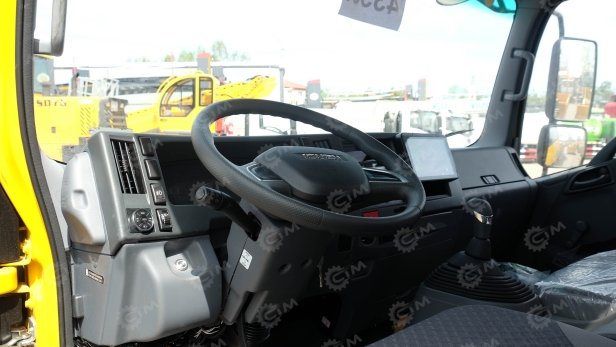 Бортовой грузовик ISUZU 4x2 самосвальный кузов дв 96kw гп 3,5т с кму гп 3,5т 6 секций высота подъема 17м с люлькой с лебедкой. Фото 16