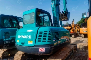 Экскаватор гусеничный SUNWARD SWE80E-5 с харвестером. Фото 5