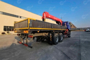 Бортовой грузовик HOWO 6x6 дв 480лс кму КМУ SUNHUNK S3005 гп 12т. Фото 3