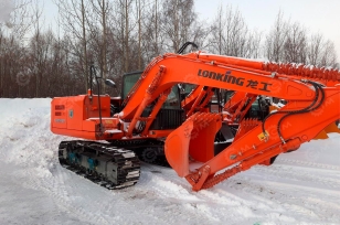 Гусеничный экскаватор LONKING CDM6135 с отвалом	масса 13,6т, ковш 0,56м3. Фото 1