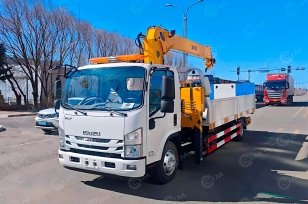 Эвакуатор на шасси ISUZU 4x2 дв 139kw P700 с КМУ XCMG SQS125-4 гп 5т сдвижная платформа гп 6т лебедка, корзина, съемные борта. Фото 1
