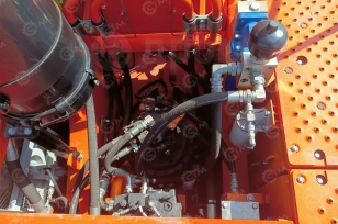 Гусеничный экскаватор LONKING CDM6490 масса 50,5т, ковш 2,6м3 скальный стандартный со сменными зубьями  40 дн. Фото 8