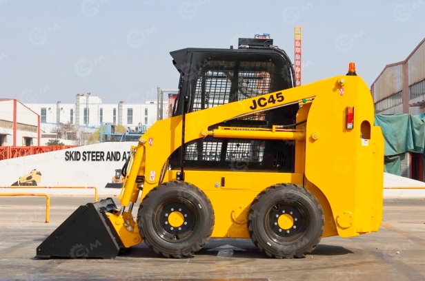 Мини-погрузчик JC45GH гп 750кг, отопитель, кондиционер. Фото 6