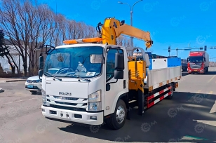 Эвакуатор на шасси ISUZU 4x2 дв 139kw гп 5т, с КМУ XCMG SQS68-3 гп 3,2т сдвижная платформа, лебёдка, с бортами. Фото 1