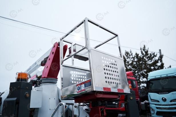 Автовышка на шасси пикапа ISUZU 4х4 дв 110kw МКПП высота подъёма 14м. Фото 6