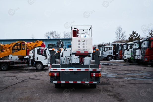 Автовышка на шасси пикапа ISUZU 4х4 дв 110kw МКПП высота подъёма 14м. Фото 18