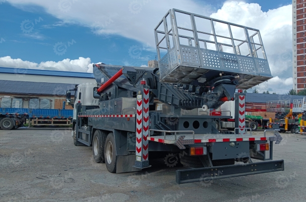 Автовышка Qingling GKS56 на шасси ISUZU 6Х4 дв 221Kw высота подъёма 56м, 2025г. Фото 4
