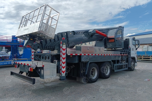 Автовышка Qingling GKS56 на шасси ISUZU 6Х4 дв 221Kw высота подъёма 56м, 2025г. Фото 8