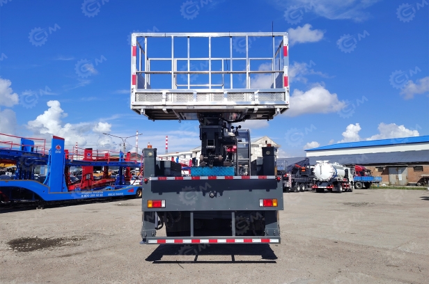 Автовышка Qingling GKS70 на шасси ISUZU 8Х4 дв 221kw высота подъёма 70м гп корзины 400кг, 2025г. Фото 8