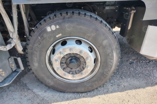 Автовышка Qingling GKS70 на шасси ISUZU 8Х4 дв 221kw высота подъёма 70м гп корзины 400кг, 2025г. Фото 3
