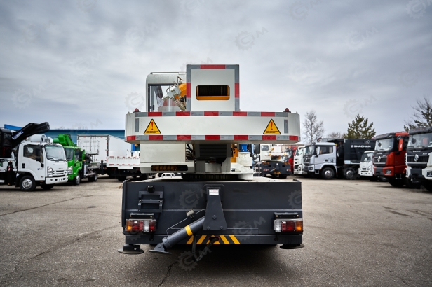 Автокран на шасси ISUZU 4x4 дв 94kw крановая установка VIGRUS VGS8 гп 8т., 5 секций, стрела 26м. Фото 37