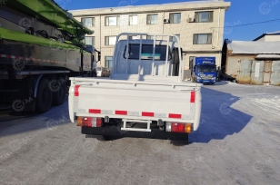 Бортовой грузовик ISUZU 4x2 дв 96Kw двойная кабина кузов 2065×1600×415, под категорию В. Фото 3