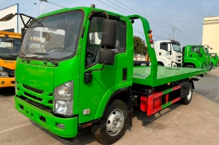 Эвакуатор на шасси ISUZU 4x2 дв 139kw гп 5т сдвижная  платформа 5,6м, лебедка 4т, 2024г. Фото 1