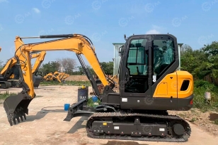Гусеничный экскаватор FTJ FT60G PRO планировочный, траншейный ковш, клык на стрелу, гидравлический быстросъем, резиновые накладки на гусеницы. Фото 6
