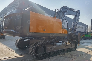 Экскаватор гусеничный YUGONG YG8380 вес 37т, ковш 1,9м3, гидромолот SB4500 диаметр 165мм. Фото 3