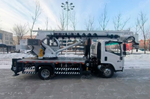 Автокран на шасси ISUZU 4x2 дв.151kw крановая установка WANBANG DZ5T гп 5т стрела 20м с ямобуром диаметром 400мм глубина бурения 8м с корзиной. Фото 2