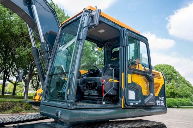 Экскаватор гусеничный HYUNDAI HX305L ковш 1.63м3, общая масса 31,7т. Фото 3