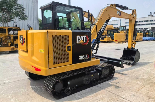 Мини-экскаватор Caterpillar 305.5, 3-х контурный. Фото 4