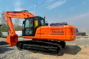 Гусеничный экскаватор LONKING CDM6205 масса 21т, ковш 1м3. Фото 1