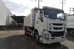 Самосвал ISUZU 4х2 дв 219kw кабина GIGA гп 12т кузов 5000*2200*1000 с подогревом (U-образный / П-образный кузов). Фото 1