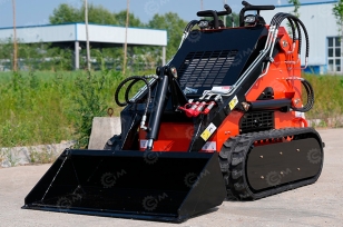 Мини-погрузчик SAAO SMH380S гусеничный	гп 200кг, ковш 0,15м3. Фото 1