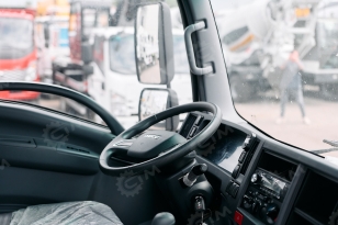 Автокран на шасси ISUZU 4x2 дв. 96kw крановая установка FURUNKANG DZ5T гп 5т люлька два крюка. Фото 18