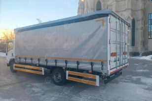 Фургон шторный на шасси ISUZU 4х4 дв 138kw двойная кабина с КМУ WANBANG SQZ100-4 гп 5т 4 секции стрела 8,6м кузов 4500х2400х1100, раздвижная крыша. Фото 3