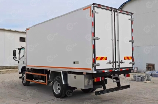 Фургон изотермический на шасси ISUZU 4х4 дв 138kw гп 6,5т (фургон 6200х2200х2200). Фото 1