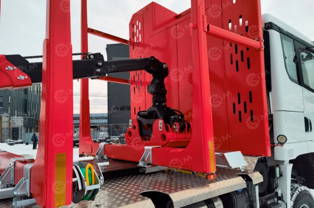 Сортиментовоз cо статичной консолью на шасси Shacman 6×6 двускат	X3000 дв 430 л.с. кму ВМ10-86. Фото 3