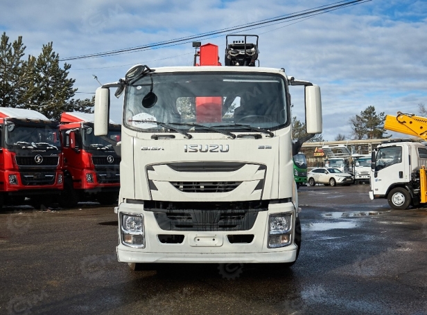 Бортовой грузовик ISUZU 4x2 дв 151kw гп 10 тонн c кму VIGRUS SHS2505 гп 10 тонн 5 секций 17.3м кузов 6500*2470*550 ПДУ люлька. Фото 2
