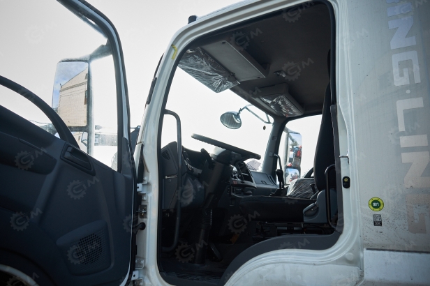 Бортовой грузовик ISUZU 4x2 дв 151kw гп 10 тонн c кму VIGRUS SHS2505 гп 10 тонн 5 секций 17.3м кузов 6500*2470*550 ПДУ люлька. Фото 28