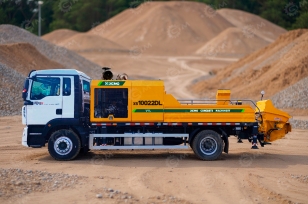 Автобетононасос XCMG XS10022DL шасси ISUZU 4x2 дв 151kw. Фото 1
