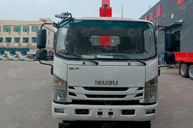 Бортовой грузовик ISUZU 4x2 дв 139kw гп 6 тонн c кму VIGRUS SHS125 гп 5т 4 секции стрела 12,8м кузов 6200х2400х550. Фото 5