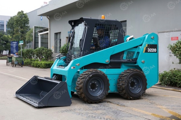 Мини-погрузчик YUGONG YG3220 вилы, щетка поворотная, дв kubota. Фото 7