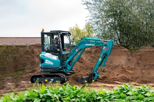 Мини-экскаватор Sunward SWE25UF дв kubota, ковш 0.8м3, гидравлический быстросъём, гидролиния под гидромолот, гидромолот, ковш планировочный 0,13м3, джойстик. Фото 1