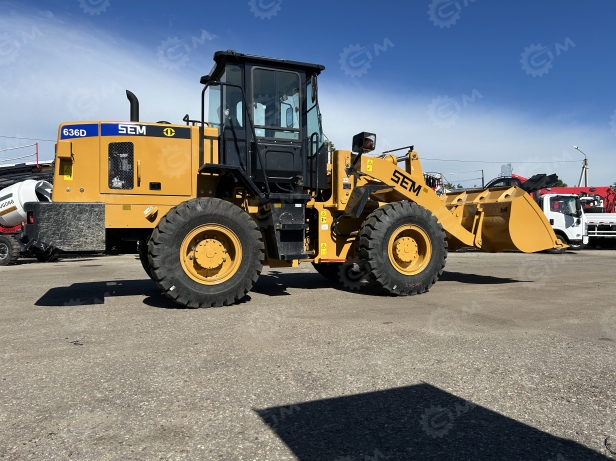 Фронтальный погрузчик Shandong SEM 636D	джойстик, кондиционер. Фото 4
