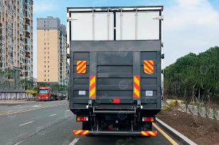 Фургон рефрижератор на шасси ISUZU 4х2 дв 175kw гп 10 тонн фургон 6900*2280*2370 холодильная установка Carrier Citimax C1100 c гидробортом и боковой дверью. Фото 2