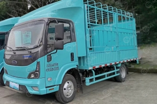 Фургон промтоварный на шасси ISUZU 4х2 электрический	дв 185 kw (фургон 4200*1980*2000) с одностворчатой боковой дверью, противоударная панель из нержавеющей стали. Фото 1