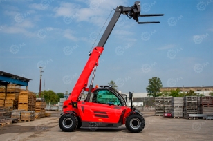 Телескопический погрузчик Yugong TR625 гп 2,5т высота 6м, ковш 1,5м3. Фото 1