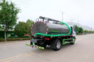 Ассенизатор (вакуумная машина) на шасси ISUZU 4x2 дв 185kw электрический, объем бочки 7м3 насос Weilong 68-7000. Фото 2