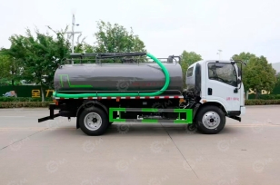 Ассенизатор (вакуумная машина) на шасси ISUZU 4x2 дв 185kw электрический, объем бочки 7м3 насос Weilong 68-7000. Фото 1