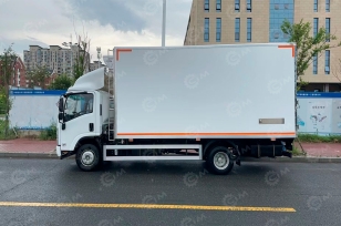 Фургон рефрижератор на шасси ISUZU 4х2 дв 139kw гп 5 тонн фургон 5200х2300х2200, холодильная установка Carrier Citimax 700. Фото 2