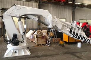 Морской кран-манипулятор Fuman F500Z-3 гп 3,5т стрела 10м, гидравлическая станция 380В. Фото 1