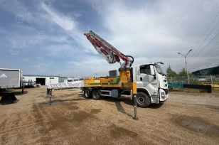 Автобетононасос XCMG HB37V-CSX шасси ISUZU 6x4 дв 309kw 37 метров. Фото 11