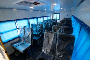 Вахтовый автобус на шасси Shacman 6×6 односкат Х5000 дв.430 л/с 28 мест. Фото 2