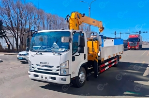 Эвакуатор на шасси ISUZU 4x4 дв 139kw гп 5т Elf P700 с КМУ XCMG SQS125-4 гп 5т сдвижная платформа лебедка, корзина, съемные борта, ПДУ. Фото 1